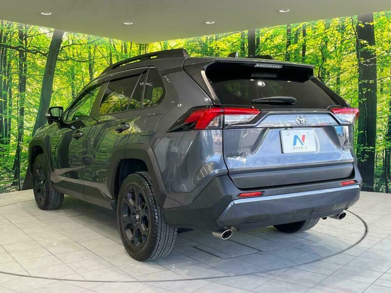 RAV4