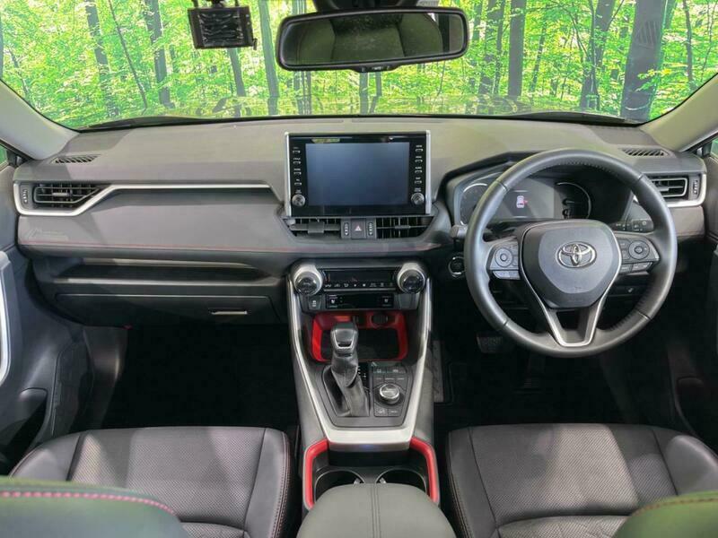 RAV4