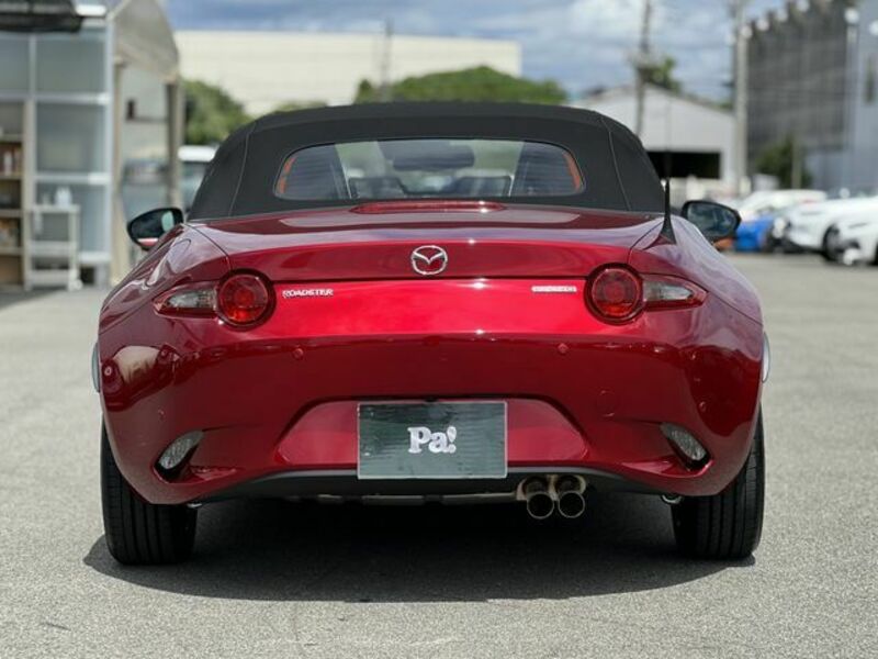 ROADSTER
