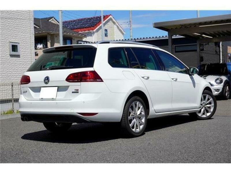 GOLF VARIANT