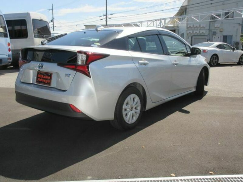 PRIUS-2