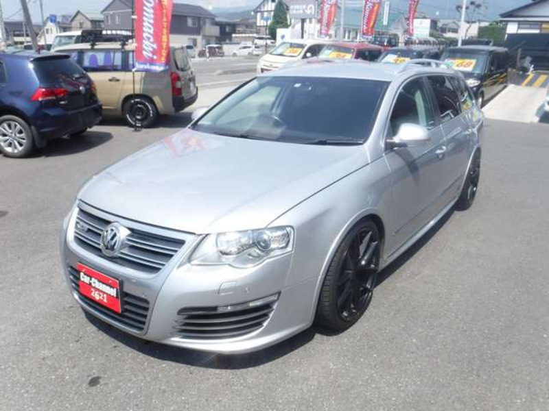 PASSAT VARIANT