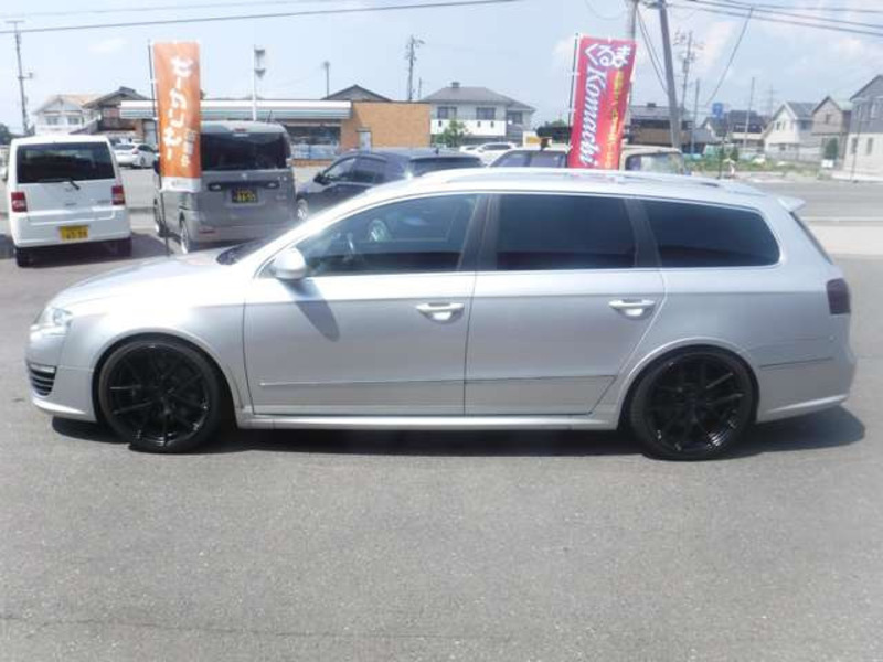 PASSAT VARIANT