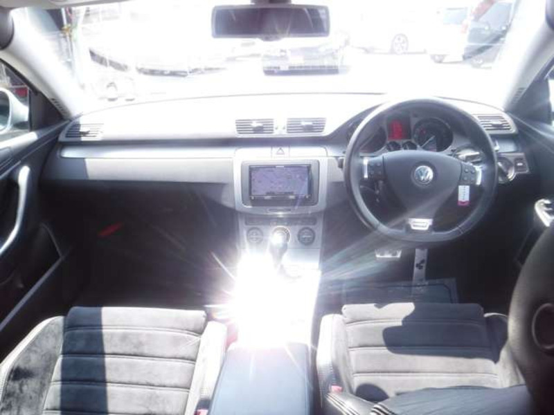 PASSAT VARIANT