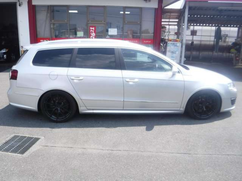 PASSAT VARIANT