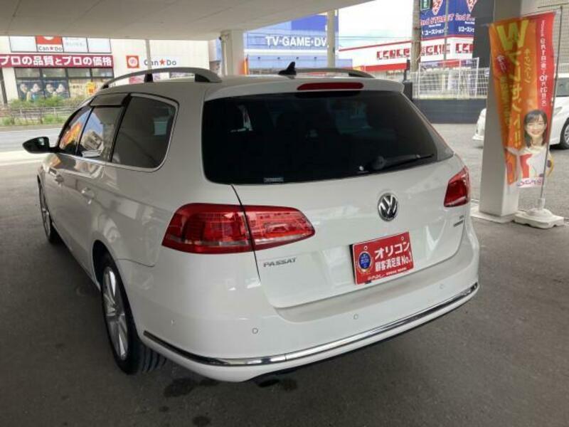 PASSAT VARIANT