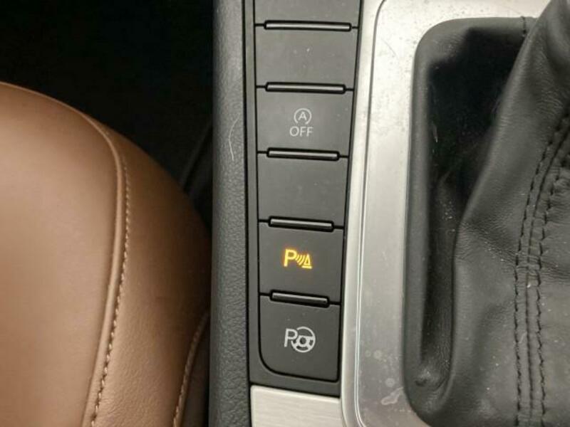PASSAT VARIANT