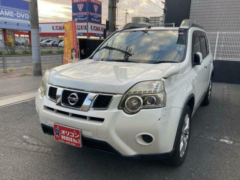 X-TRAIL