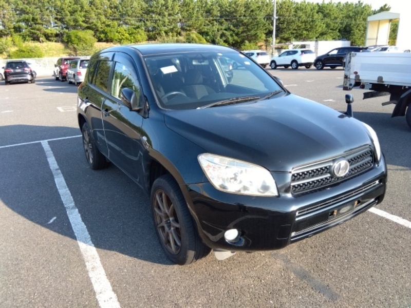 RAV4