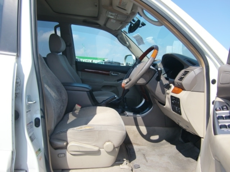 LAND CRUISER PRADO