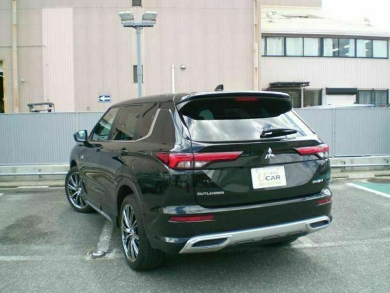 OUTLANDER PHEV