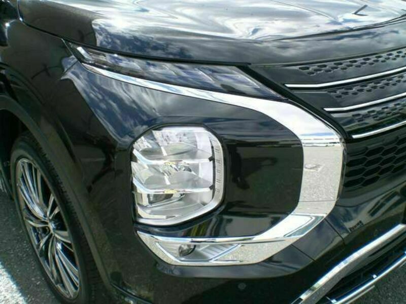 OUTLANDER PHEV