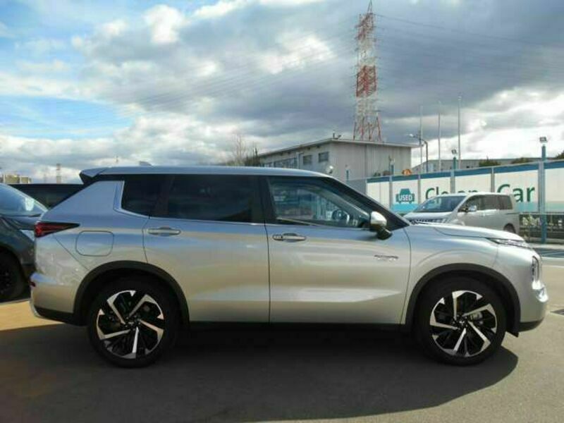 OUTLANDER PHEV