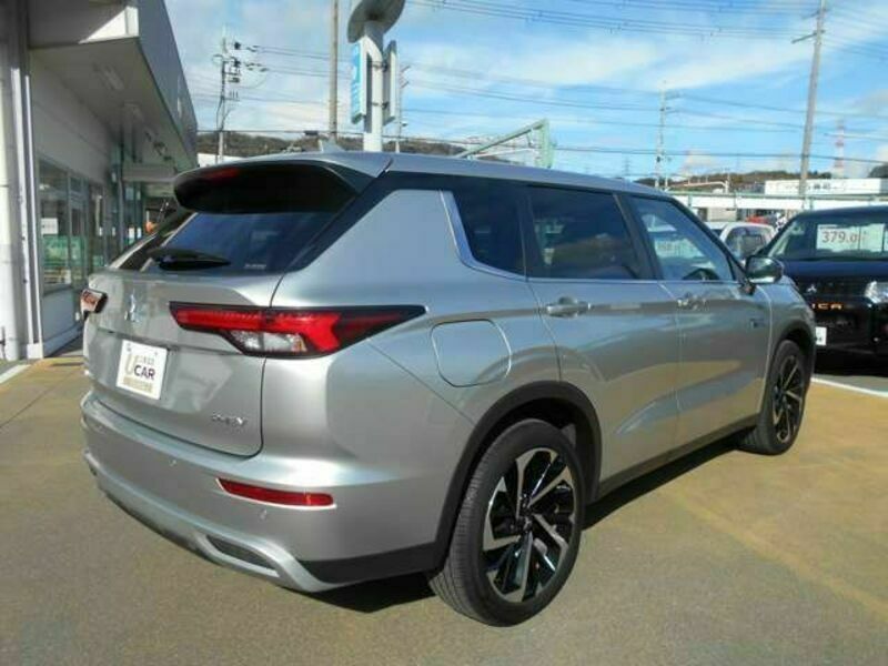 OUTLANDER PHEV