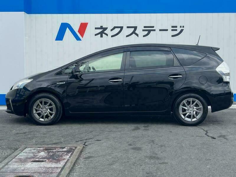 PRIUS ALPHA