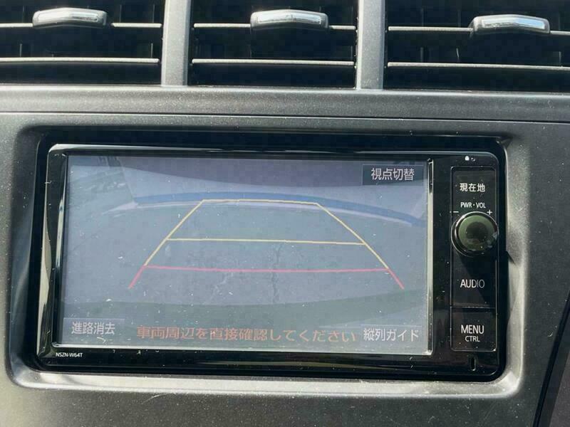 PRIUS ALPHA
