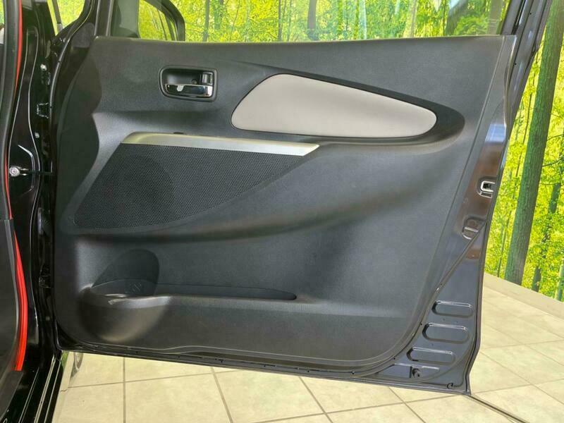 EK CUSTOM