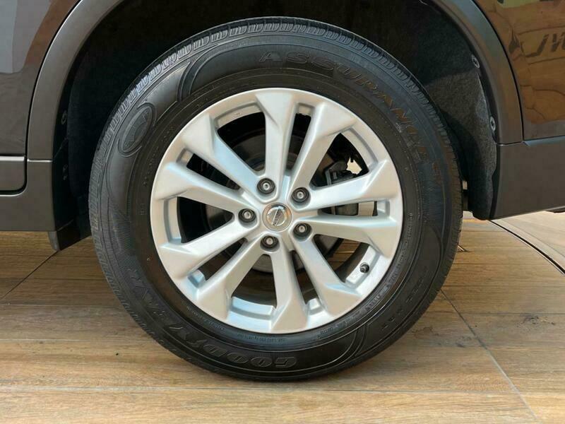 X-TRAIL