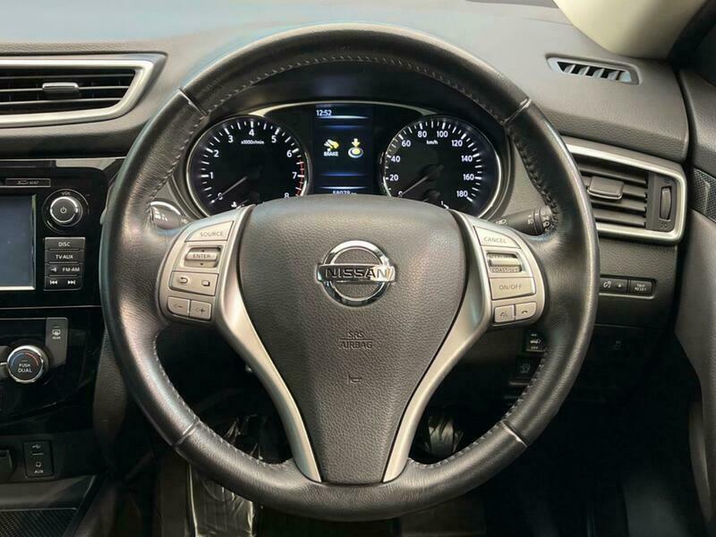 X-TRAIL