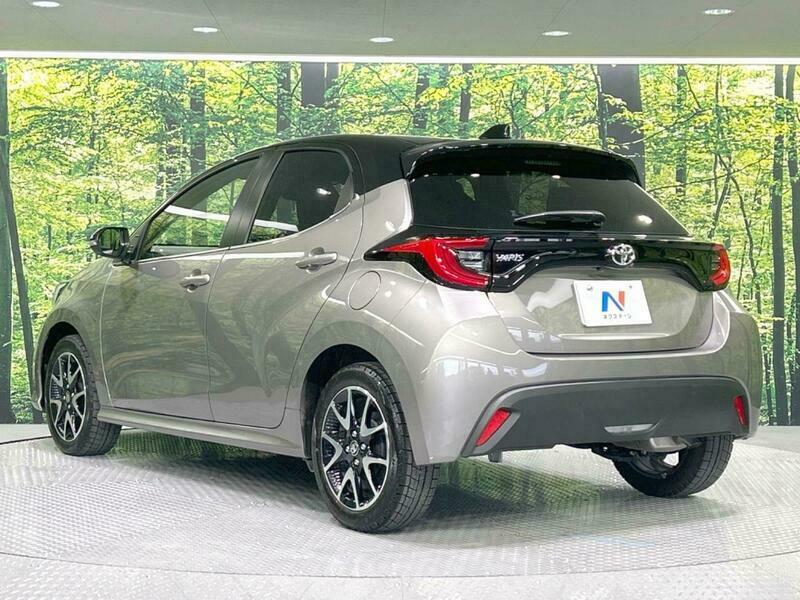 YARIS