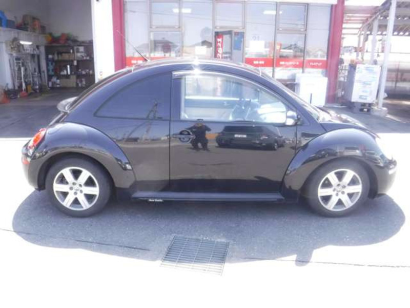 NEW BEETLE