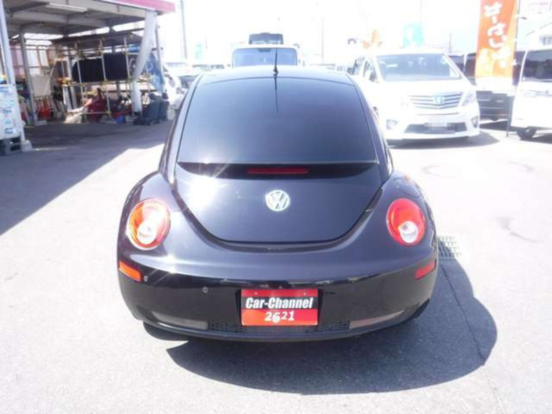 NEW BEETLE