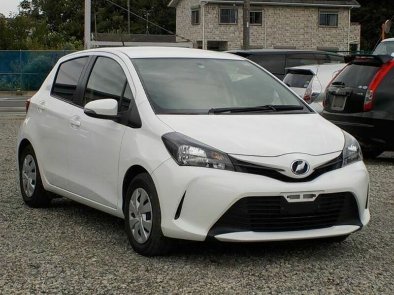 Used 2014 TOYOTA VITZ NSP130 SBI Motor Japan