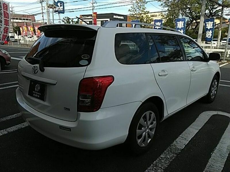 COROLLA FIELDER