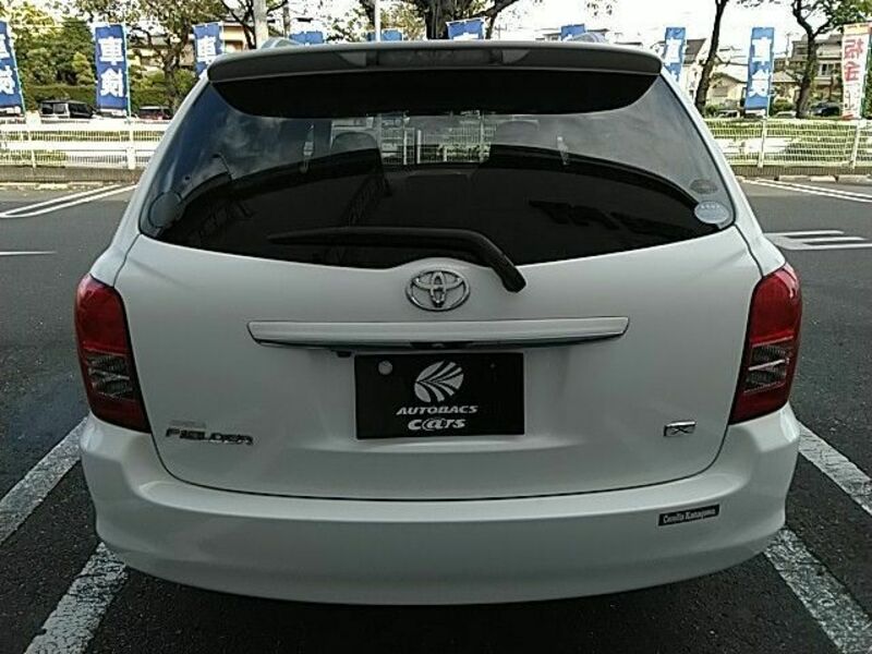 COROLLA FIELDER