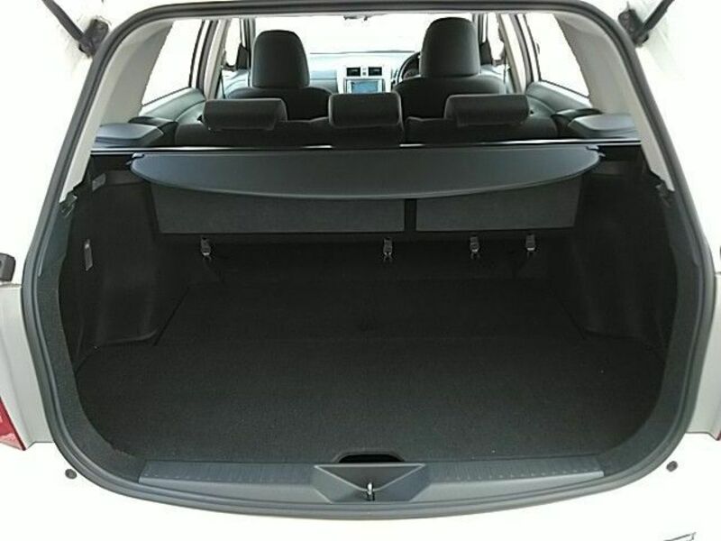 COROLLA FIELDER