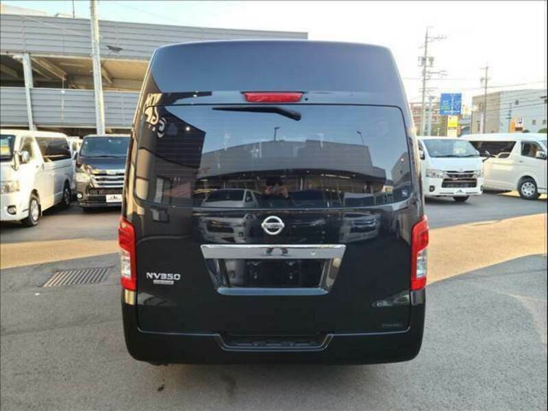 NV350 CARAVAN