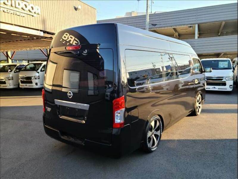 NV350 CARAVAN