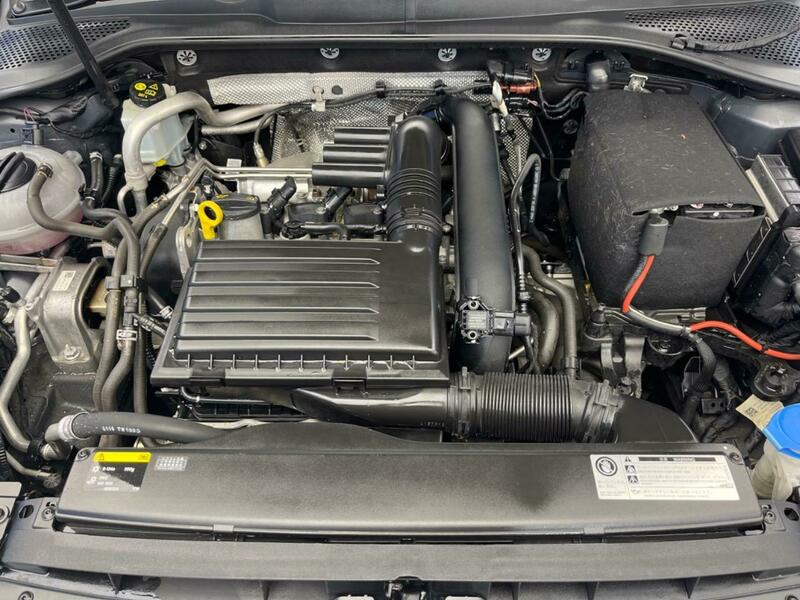 GOLF VARIANT