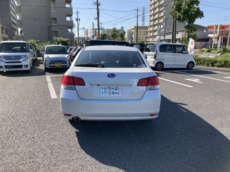 LEGACY B4