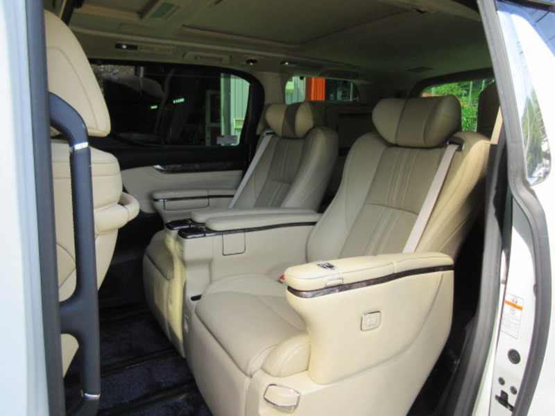 ALPHARD-15