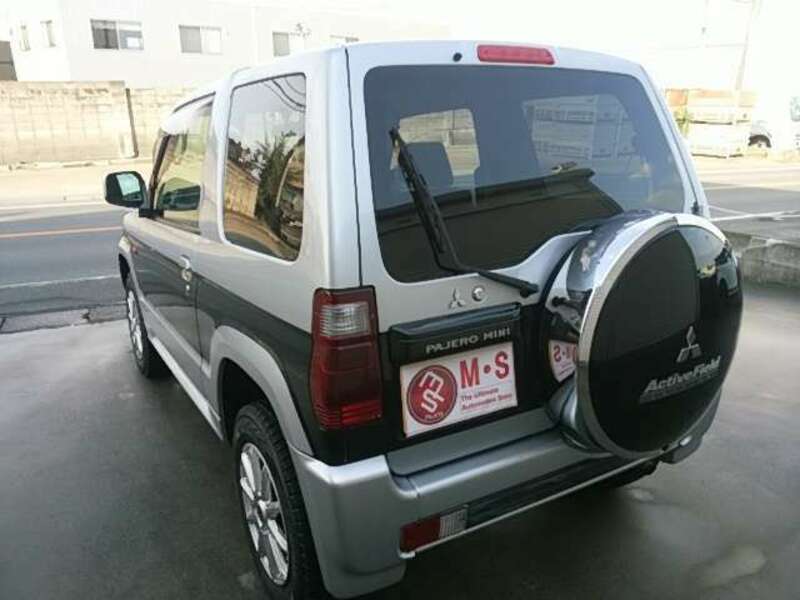 PAJERO MINI