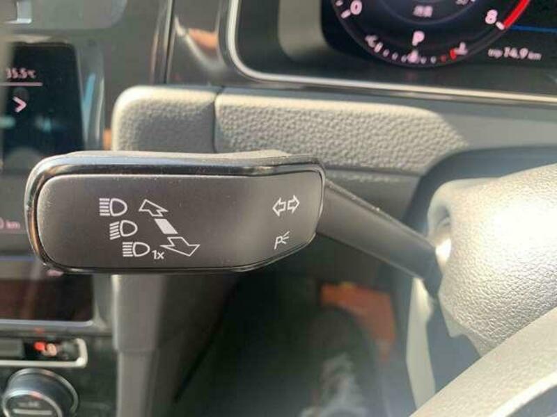 GOLF VARIANT