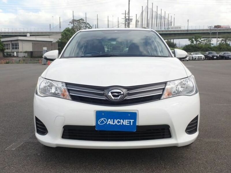 COROLLA AXIO
