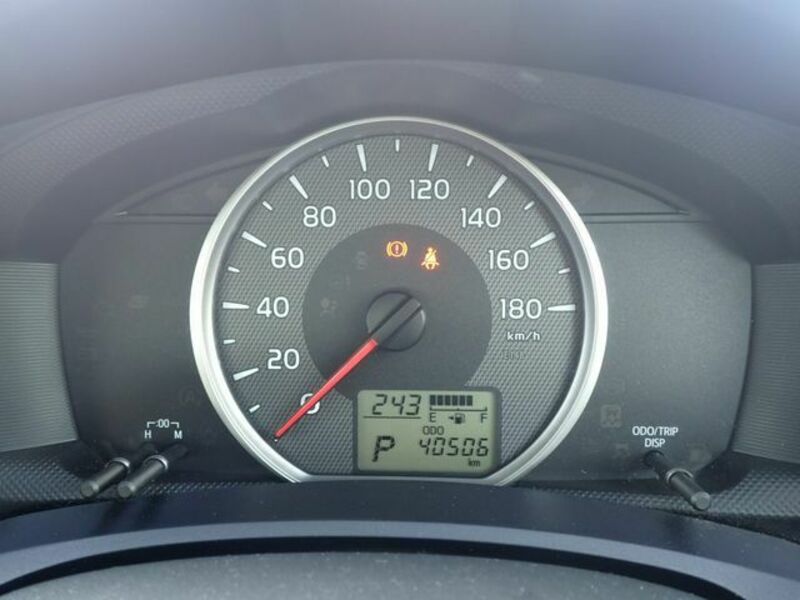 COROLLA AXIO