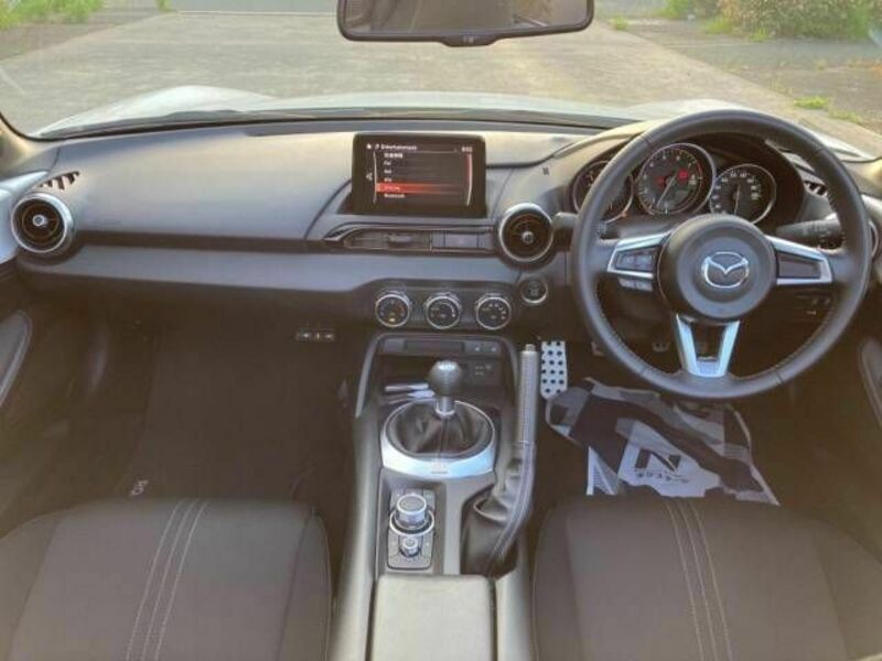 ROADSTER