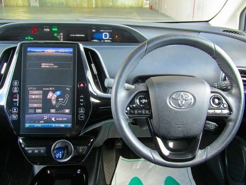 PRIUS PHV