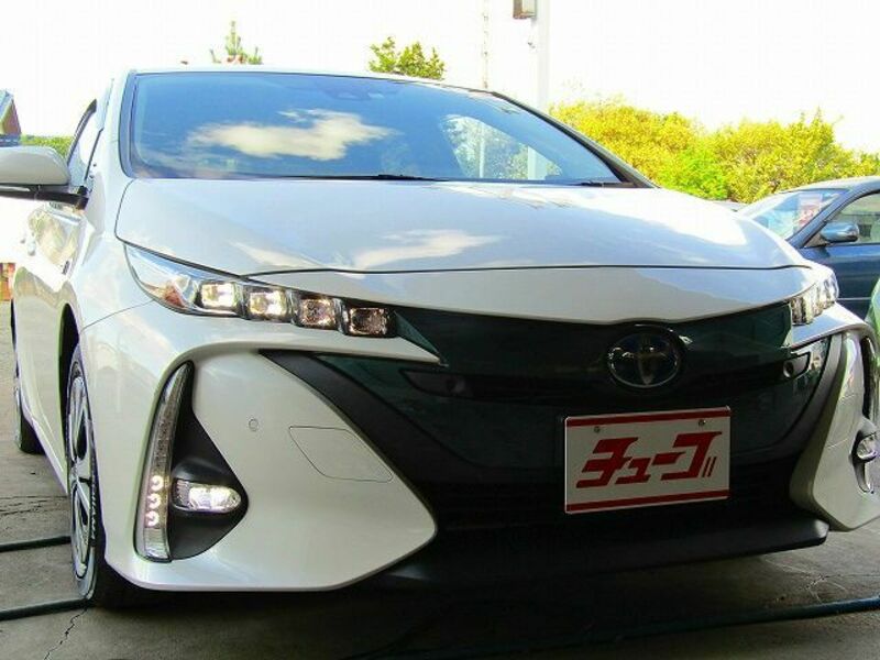 PRIUS PHV