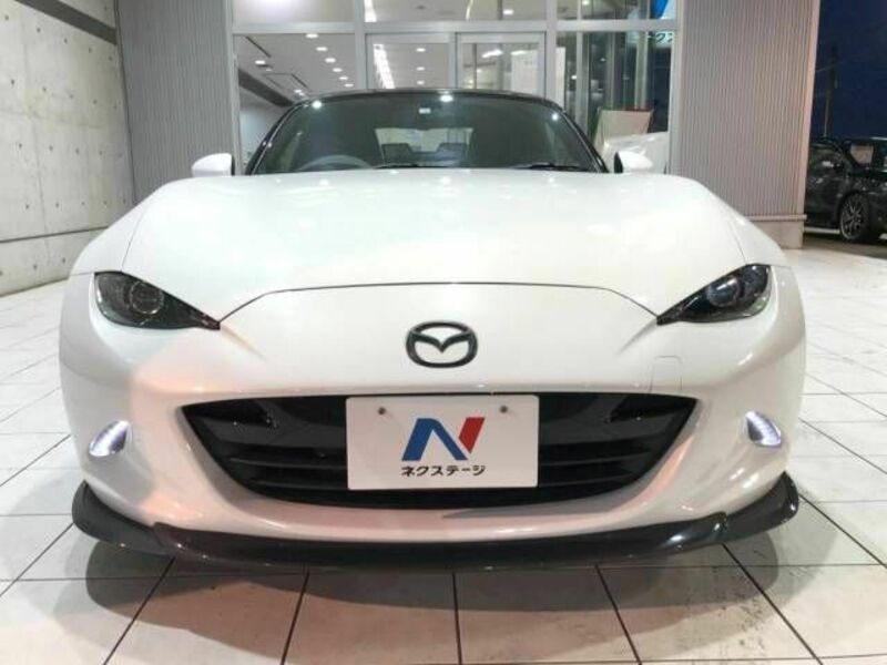 ROADSTER