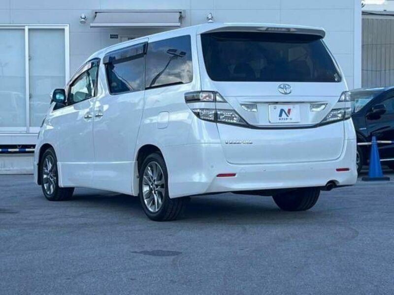 VELLFIRE