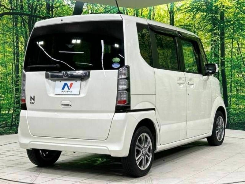 N BOX