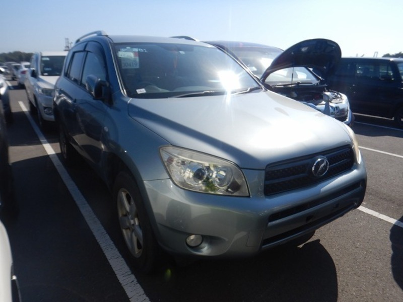 RAV4