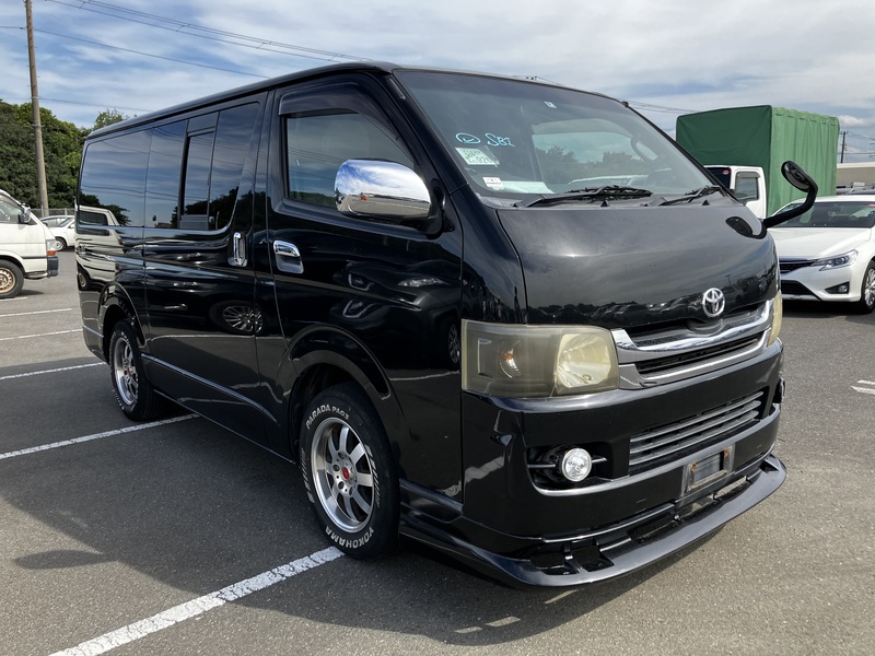 HIACE VAN
