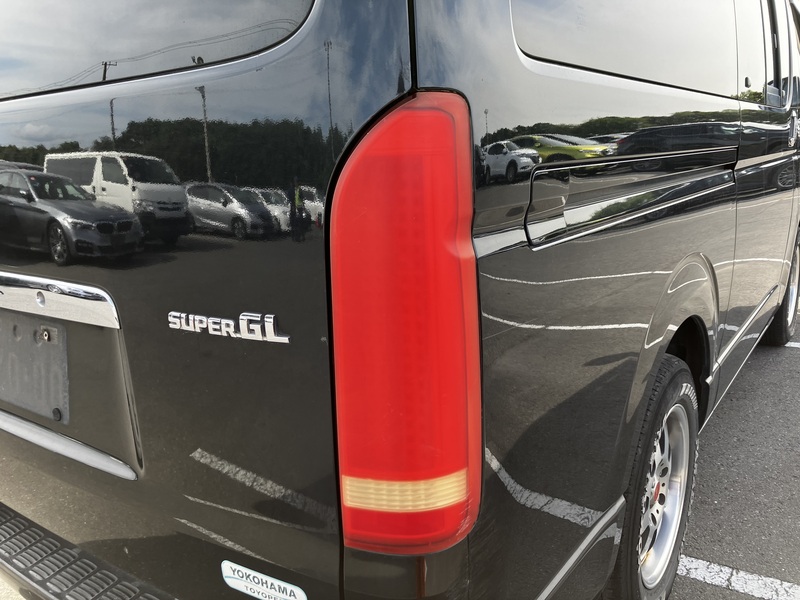 HIACE VAN