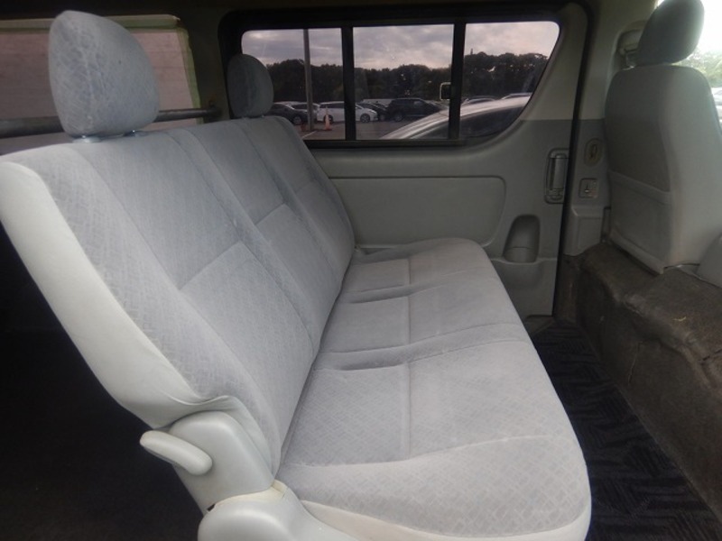 HIACE VAN