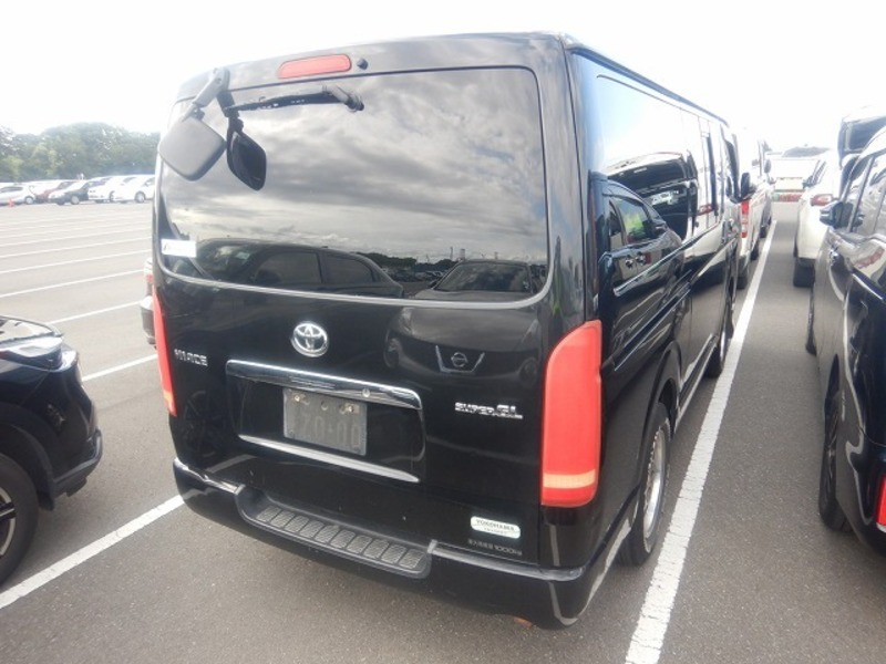 HIACE VAN